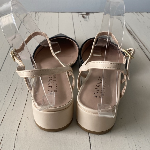 NEW Journee Collection Black and Cream Brynn Croc Embossed Slingback Shoes 8.5 - Picture 5 of 8